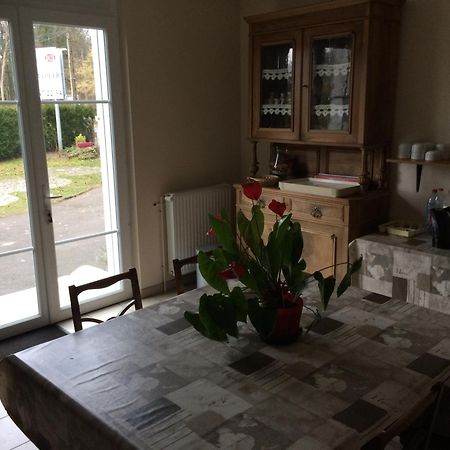 La Demi-Lune Bed and Breakfast Bailleval Buitenkant foto