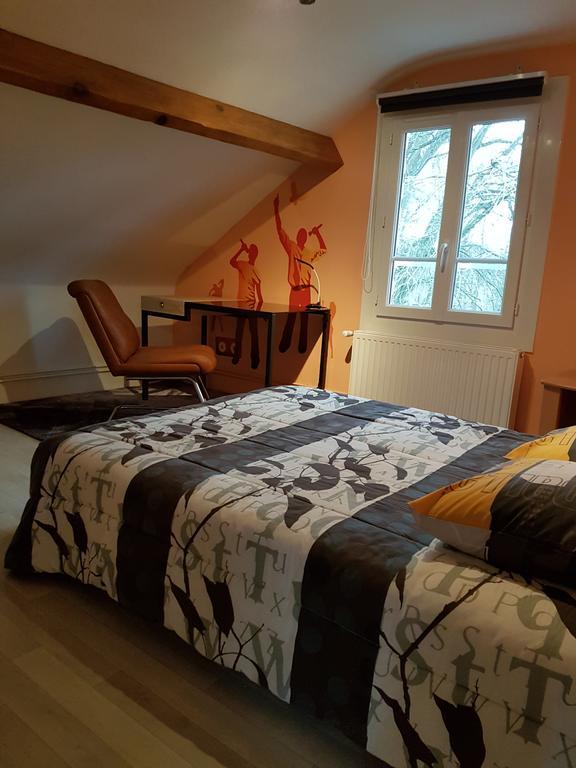 La Demi-Lune Bed and Breakfast Bailleval Buitenkant foto
