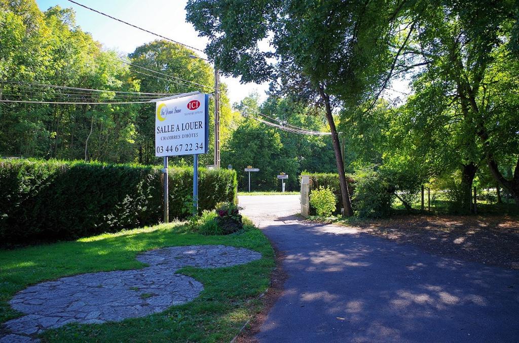 La Demi-Lune Bed and Breakfast Bailleval Buitenkant foto